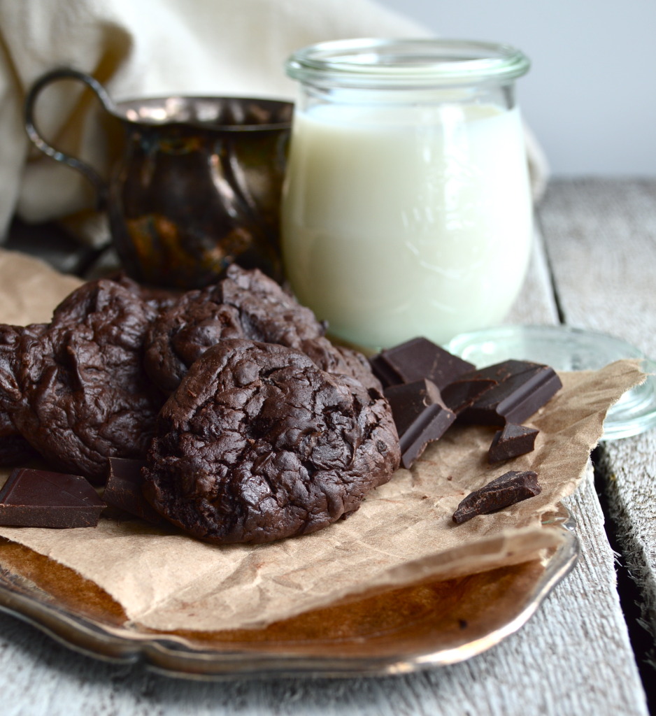Healthy Avocado Chocolate Cookies